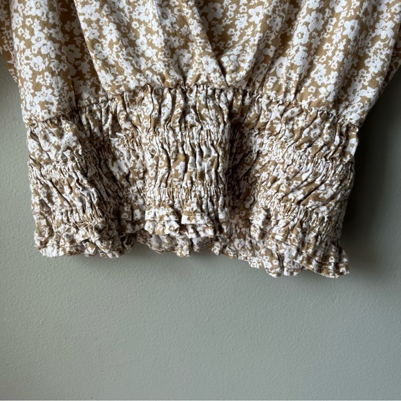 Sim and Sam Floral Blouse - Size‎ S - Picture 3 of 8